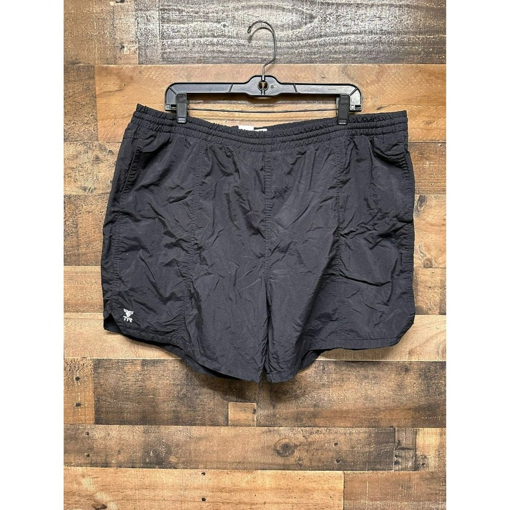 TYR Men's Mesh Lined Shorts Size X-Large‎